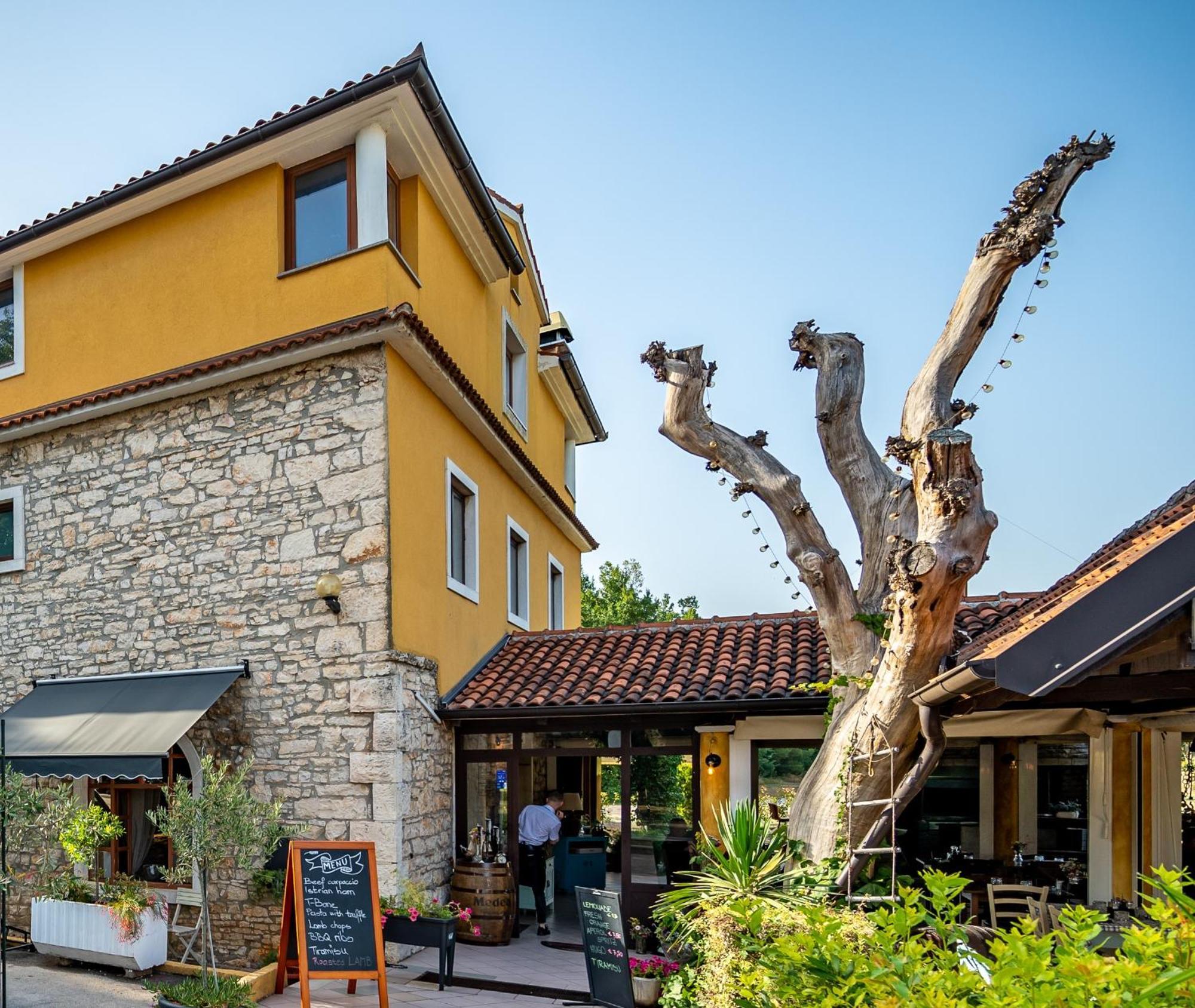 Sonia Rooms Pula Exterior foto