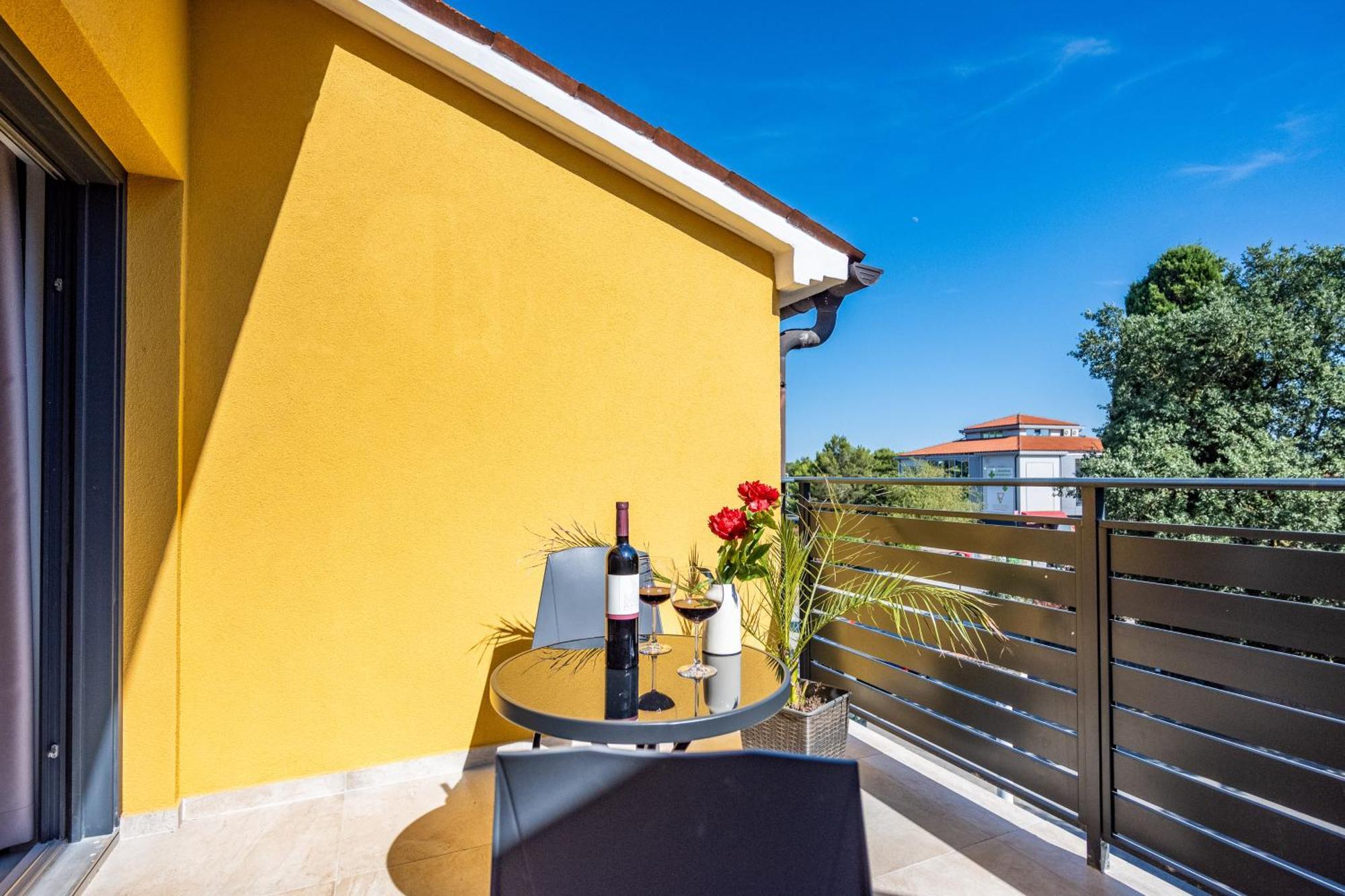 Sonia Rooms Pula Exterior foto
