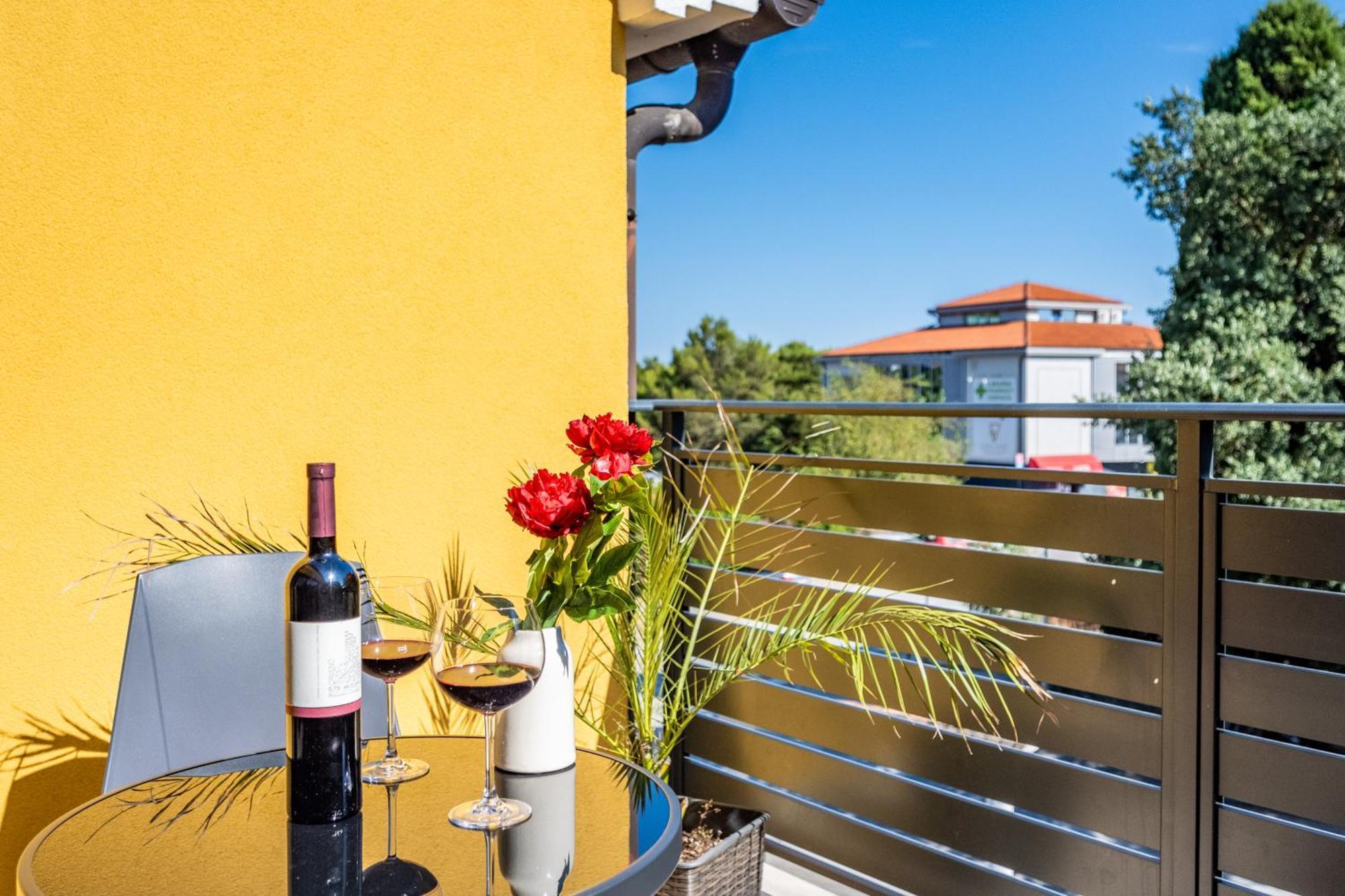 Sonia Rooms Pula Exterior foto